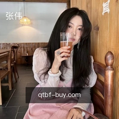 张伟